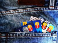 US Regional Banks Face Investor Scrutiny Amid Credit Risk Concerns and Potential M&A Activity