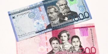 Record Low Interest Rates: Time to Secure Your Dream Loan Today!